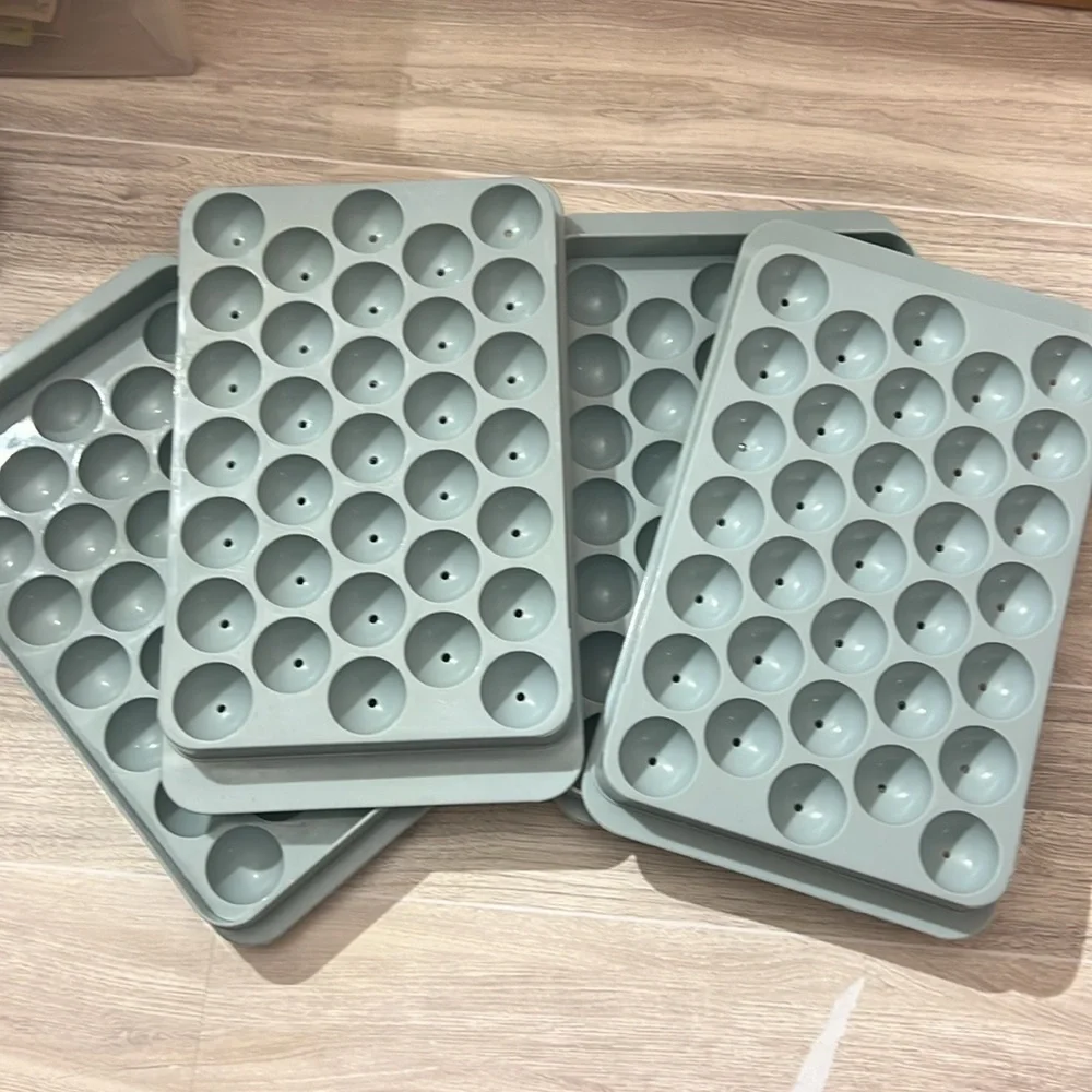 Round ball ice tray (2 count)